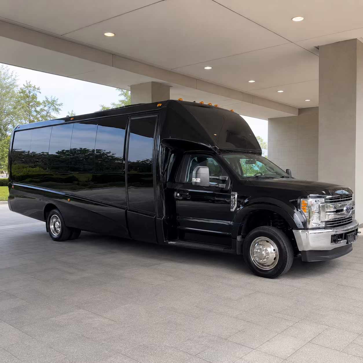 Cincinnati Winery Tour & Pub Crawl Transportation