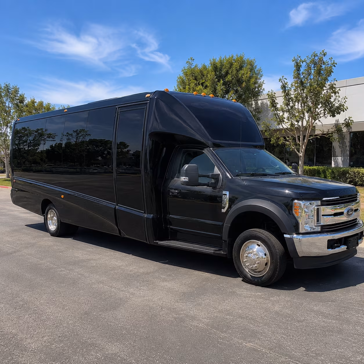 Cleveland Birthday, Sweet 16, & Quinceañera Party Bus Rentals