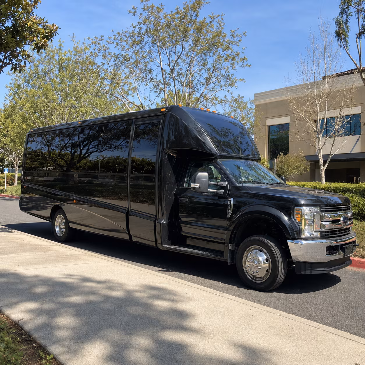 Columbus Winery Tour & Pub Crawl Transportation