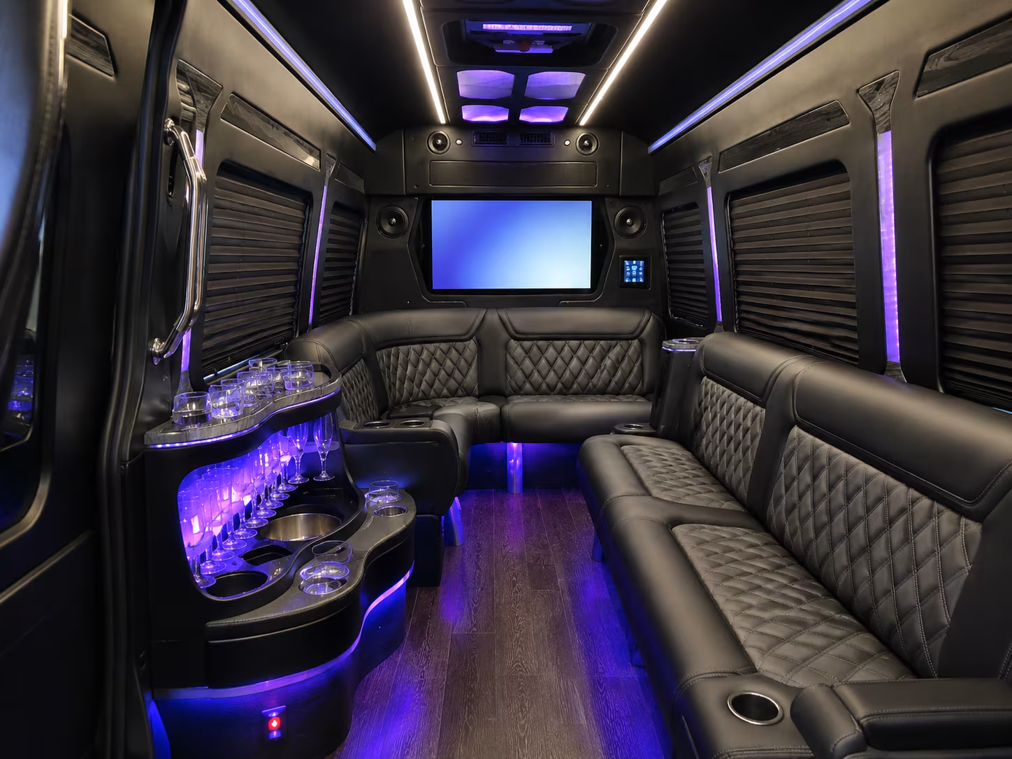 Detroit Airport Shuttles & Transportation